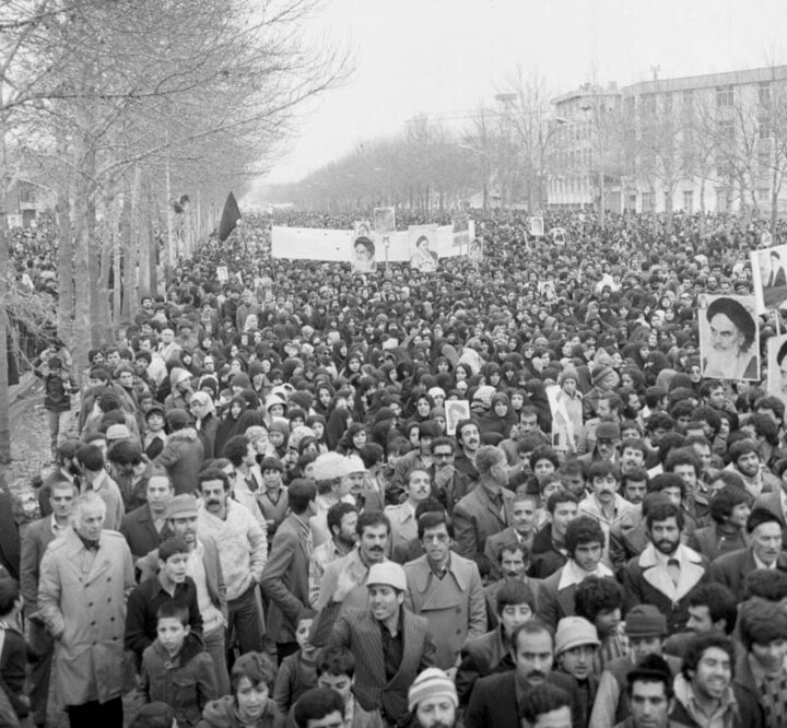 نقش پر رنگ قزوین در خیزشها و حرکتهای مردمی انقلاب