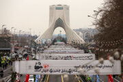 میثم مطیعی در جشن انقلاب چه شعری خواند؟ 