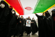 آغاز راهپیمایی ۲۲ بهمن و شور اتحاد و دفاع از انقلاب در دارالمرحمه سمنان + فیلم