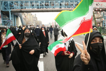 ملت ایران با حضور در راهپیمایی روز قدس از مقاومت مردم فلسطین حمایت می‌کنند