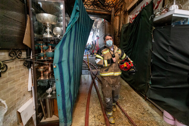 شعلههای آتش در کمین بازار تاریخی پایتخت