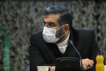 «محمدمهدی اسماعیلی» وزیر فرهنگ و ارشاد اسلامی در دهمین جلسه هیأت امنای بنیاد حفظ آثار و نشر ارزش‌های دفاع مقدس