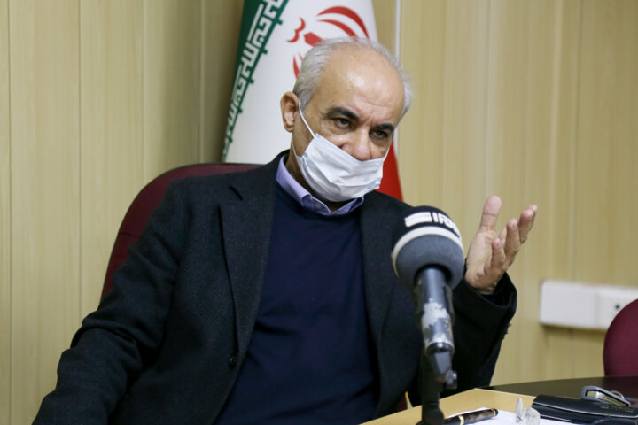 جلوگیری از واردات خودرو باعث ایجاد مافیا و رانت شده است/ضرورت واردات خودروهای ارزان