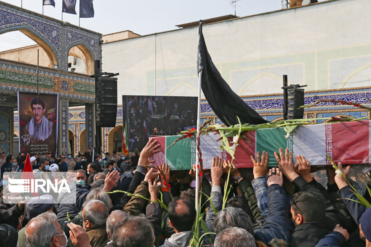 پیکر شهید «حسین فغانی» در دارالشهدای تهران تشییع شد