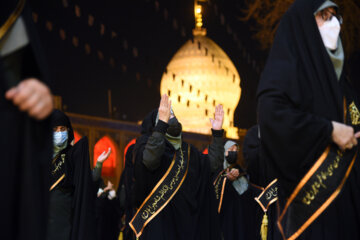 مراسم لاله گردانی شب شهادت احمد بن موسی (ع) در شیراز