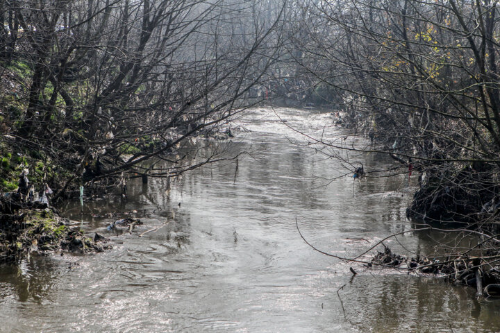 سیاهرود، غرق در منجلاب