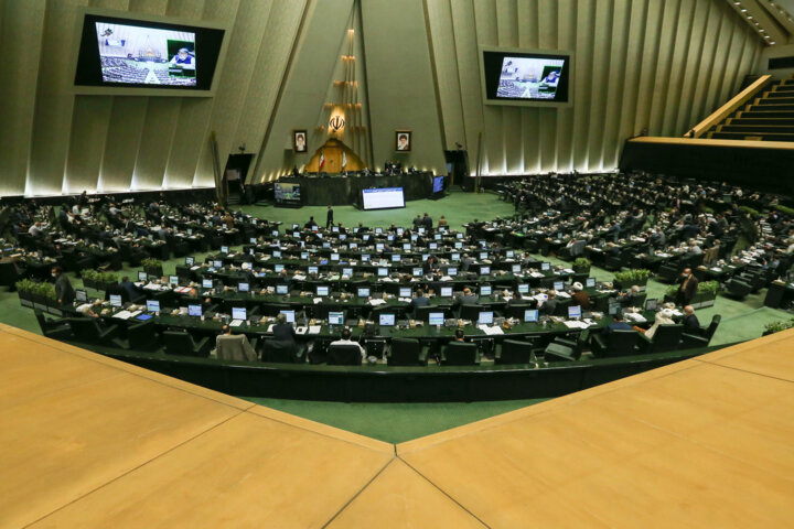 نواختن سوت قطار راه آهن گرگان-مشهد، انتظاری بحق از سفر امیدبخش