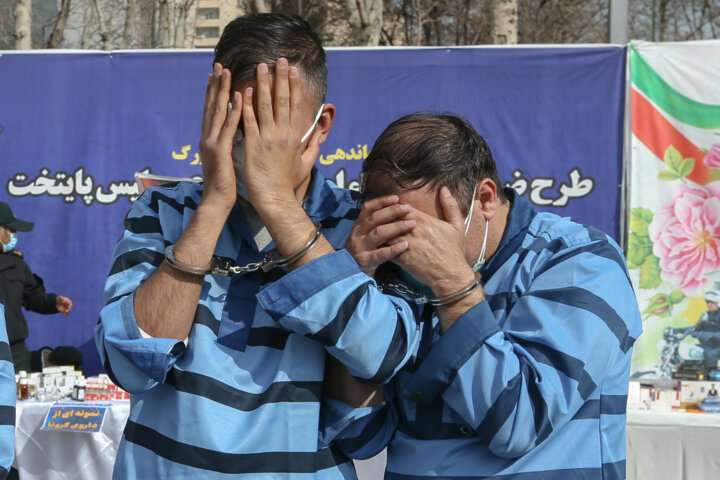 سرقت ۳ میلیاری از منزل خواهر/راننده تاکسی اینترنتی سارق از آب در آمد