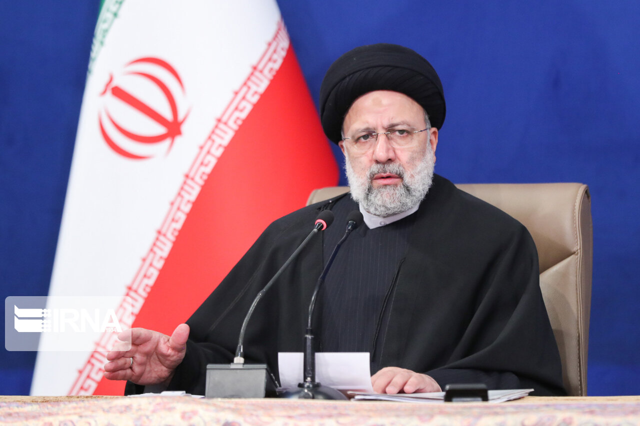 رئيسي : طهران مستعدة للقيام بدورها الدبلوماسي من اجل السلام في اوكرانيا 