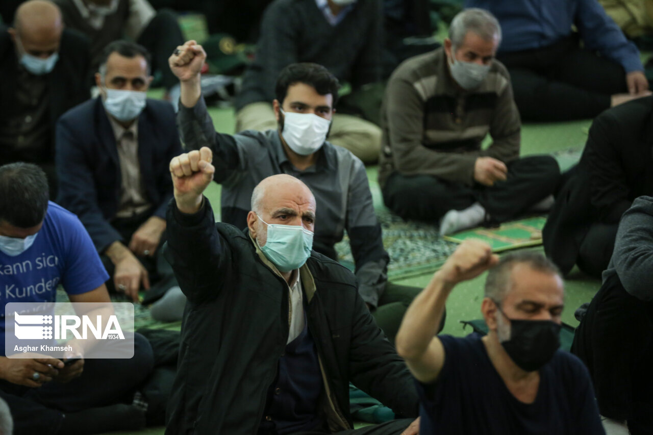 امام جمعه موقت شیراز: مدیران گوش شنوایی برای انتقادات و مطالبات مردم داشته باشند