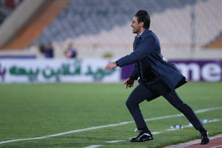 هاشمیمقدم: فوتبالِ بیزینسی برازنده استقلال نیست/ در دربی عقبنشینی ریسک است