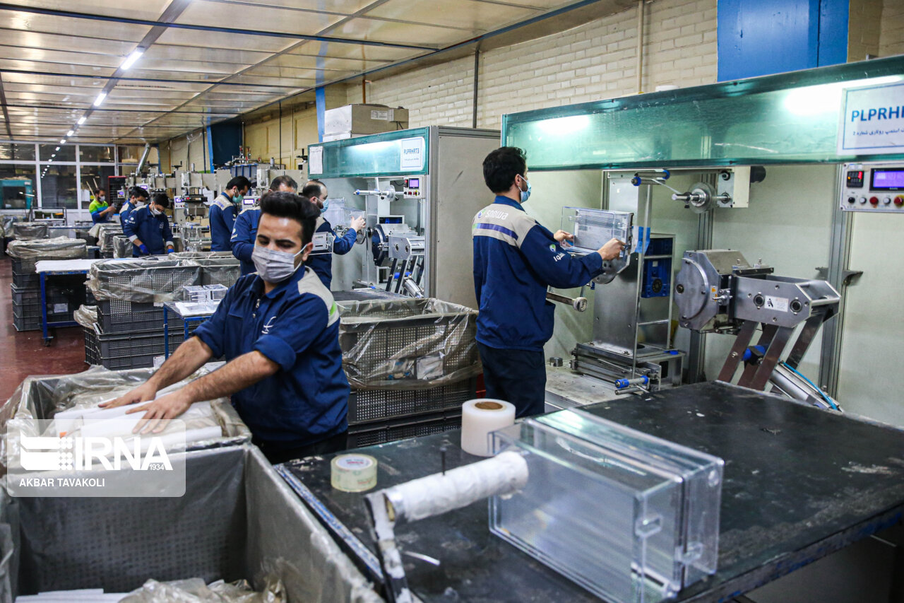 مالیات بر ارزش افزوده واحدهای تولید به حساب استان محل استقرار واریز میشود مالیات بر ارزش افزوده واحدهای تولید به حساب استان محل استقرار واریز میشود