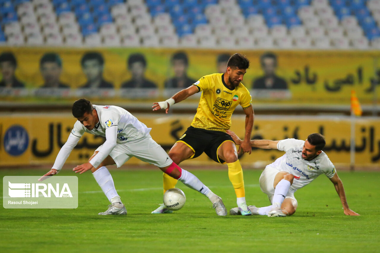 میزبانی از آلومینیوم اراک در مشهد ؛ آزمونی برای فجر شهید سپاسی میزبانی از آلومینیوم اراک در مشهد ؛ آزمونی برای فجر شهید سپاسی