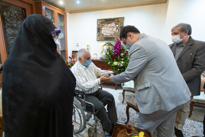 تبدیل وضعیت استخدامی/ خواسته فرزندان ایثارگران البرز از دولت سیزدهم