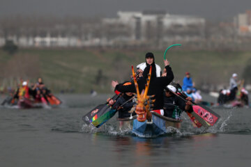 Liga Premier de Barco Dragón y Kayak Polo femenino