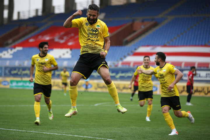 ترکیب منتخب هفته بیست و دوم لیگ برتر؛ مانور قدرت در نصف جهان