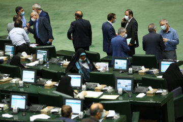 یکصد و هشتاد و پنجمین جلسه علنی مجلس شورای اسلامی