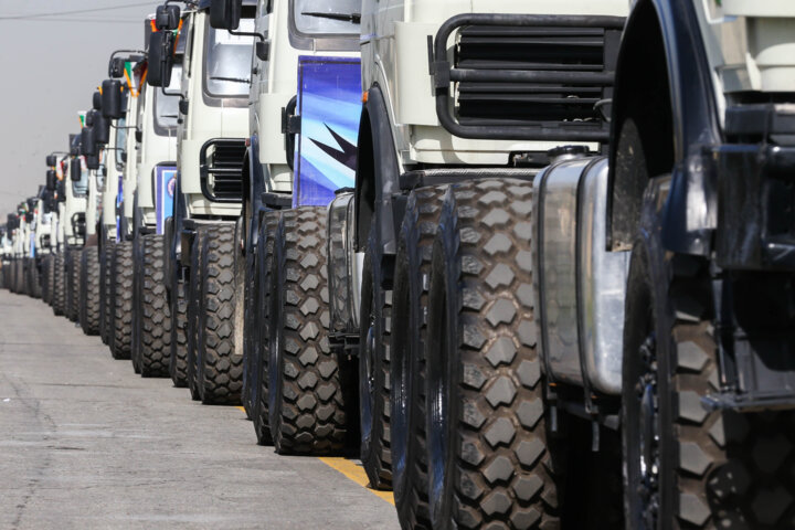 مطالبات کامیونداران این هفته در کمیته پایش پیگیری می‌شود/ توافق با وزارت صمت برای توزیع روغن موتور