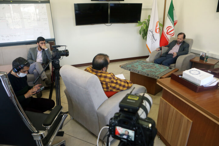 معتقد به کاهش و ریزش مخاطبان سیما نیستم / استفاده کردن یا نکردن از نیروها حق هر مدیری است