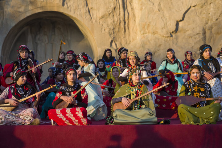 رنگ اصالت و جذابیت در نوروز باستانی مردم کرمانشاه