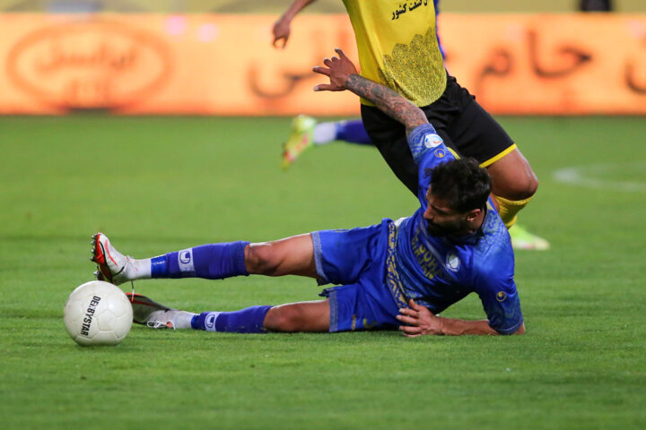 ۳۹۰ دقیقه هیجان در لیگ برتر فوتبال ایران؛ اشتباه ممنوع