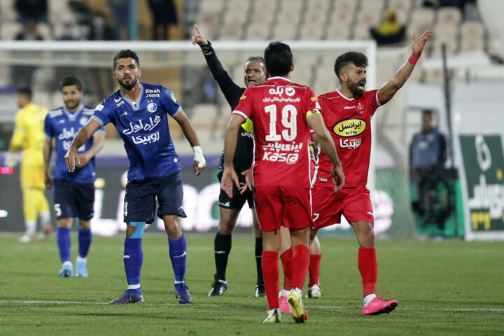 فوتبال ایران در خدمت مدیران پوپولیست؛ خرید محبوبیت با پول مردم