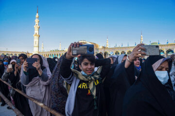 مسجد مقدس جمکران در شب نیمه شعبان