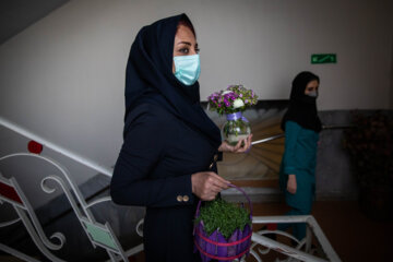 آماده شدن کادر درمان بیمارستان شهید علی اکبری برای تحویل سال نو