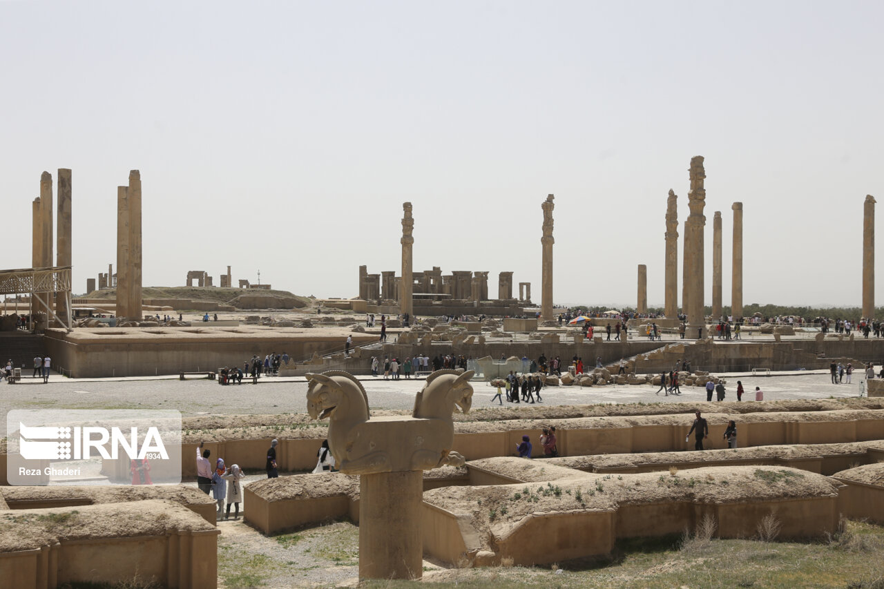 بازدید از اماکن تاریخی فارس ۲۸ اردیبهشت رایگان است  بازدید از اماکن تاریخی فارس ۲۸ اردیبهشت رایگان است