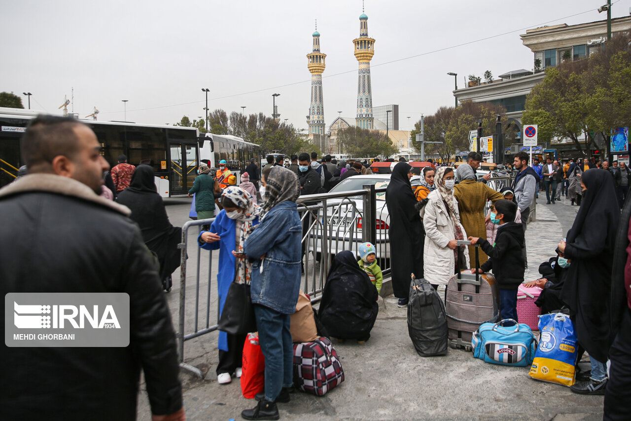 روزه‌داری، کاهش سفرهای نوروزی و ورود حدود ۱۰ میلیون زائر به مشهدالرضا