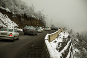 ترافیک سنگین در آزاد راه قم- تهران/ ممنوعیت تردد در محور چالوس