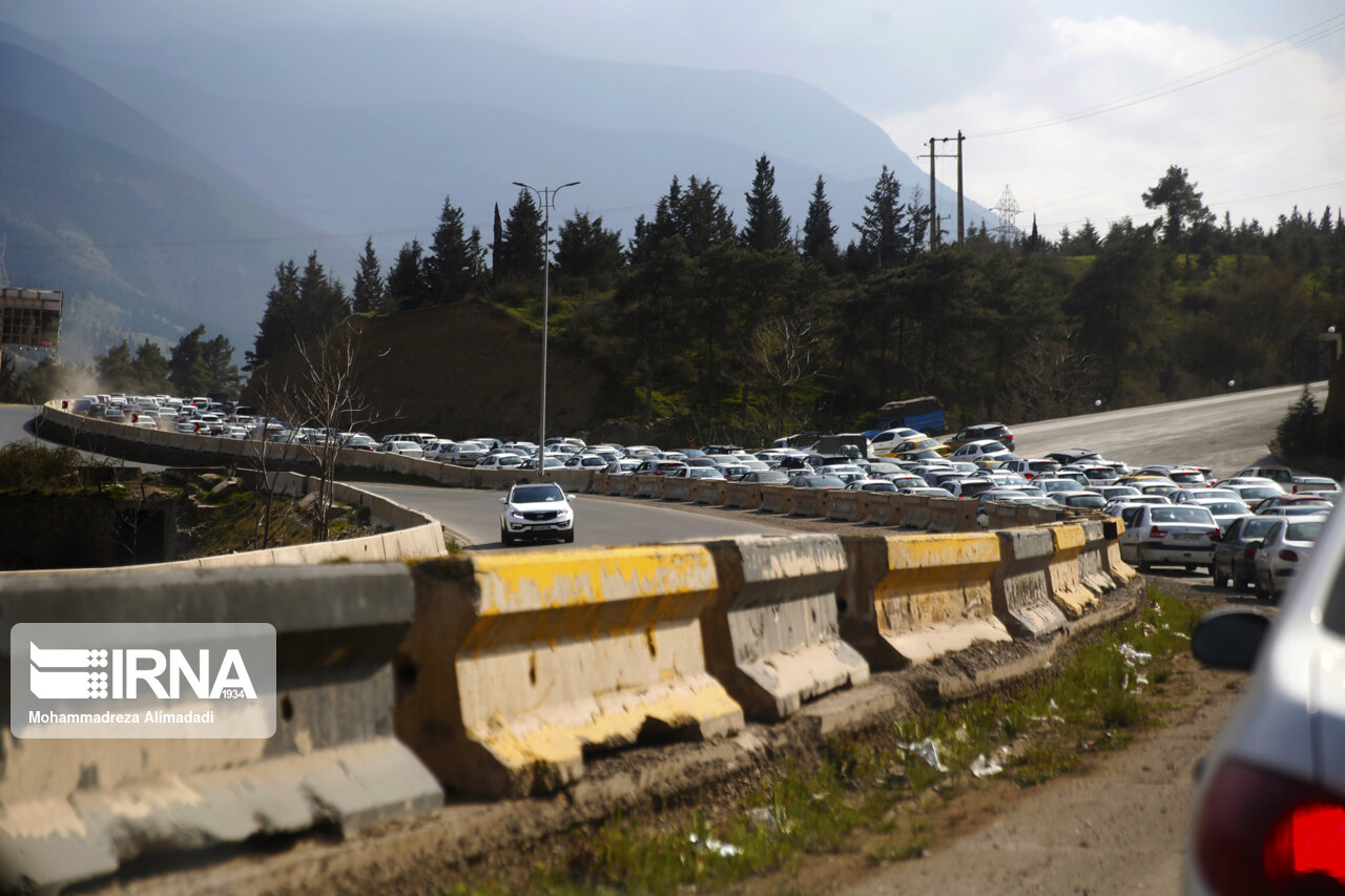 ترافیک سنگین در آزادراه‌های قزوین - کرج - تهران و ساوه - تهران