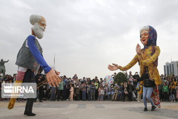 گردشگران در نوروز ۱۴۰۱ /پل طبیعت تهران