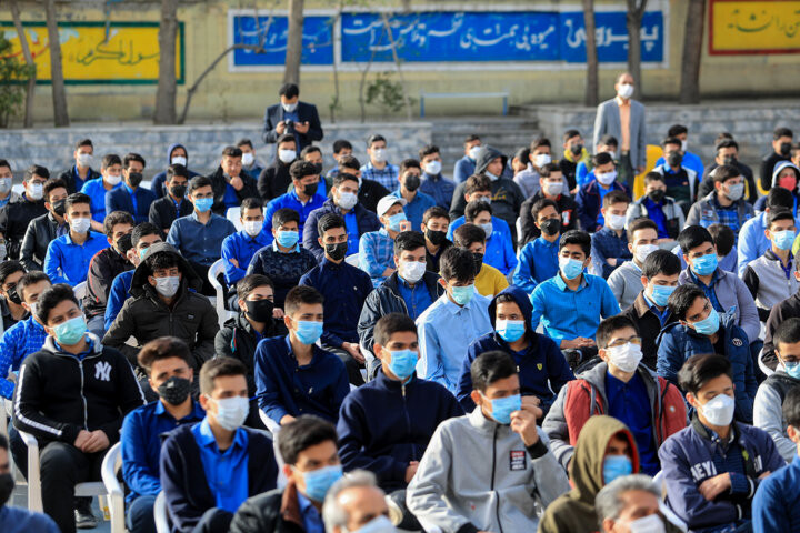 آغاز آموزش حضوری و ضرورت استفاده مشاوره در مدارس