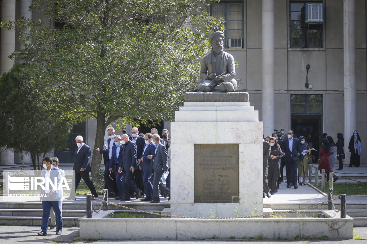 «بوی ماه مهر» در اخبار آموزش عالی؛ شروع آموزشها با حضور دانشجویان