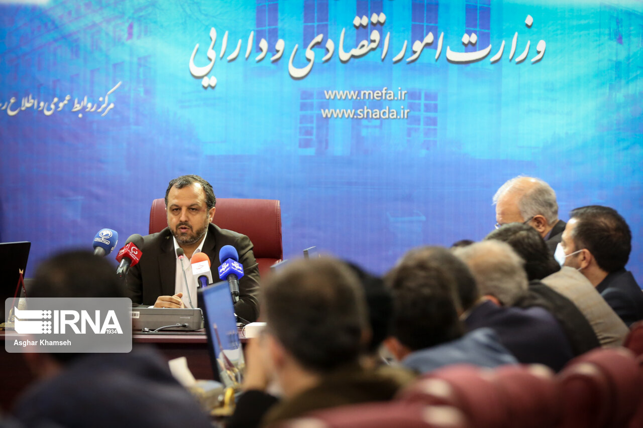 مراجعه ابر بدهکاران برای پرداخت بدهی پس از انتشار اسامی مراجعه ابر بدهکاران برای پرداخت بدهی پس از انتشار اسامی