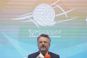 لغو اردوی تدارکاتی کانادا به‌ درخواست فدراسیون والیبال ایران