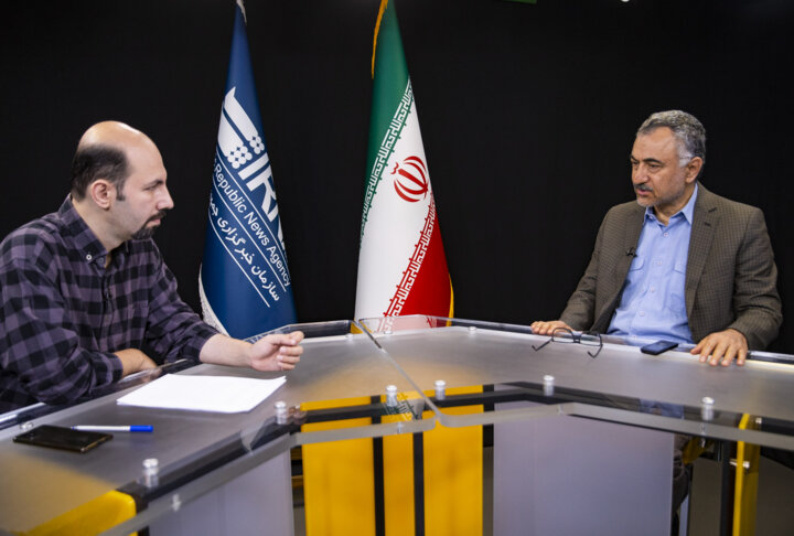 از ماجرای پشت پرده فایل صوتی ظریف تا هشدار به سیف و جهانگیری