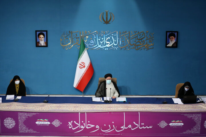 ارتقای جایگاه تشکیلاتی مشاوران زنان و خانواده در دستگاههای اجرایی