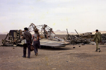 بقایای هواپیماها و سربازان آمریکایی نابود شده در طبس