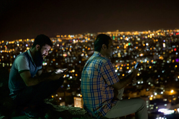 مشق بندگی در شبی برتر از هزار ماه