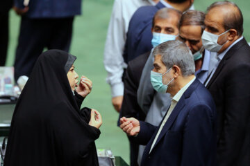 نمایندگان در جلسه علنی مجلس شورای اسلامی ۱۱ اردیبهشت ۱۴۰۱، طرح دو فوریتی شفافیت قوای سه‌گانه و دستگاه‌های اجرایی و سایر نهادها، طرح توسعه و مانع زدایی از صنعت برق کشور، طرح جهش تولید دانش بنیان و طرح اصلاح قانون تشکیلات وآیین دادرسی دیوان عدالت اداری بررسی کردند