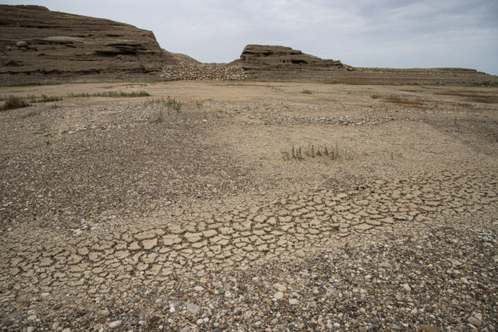 تفاوت تنش آب و خشکسالی