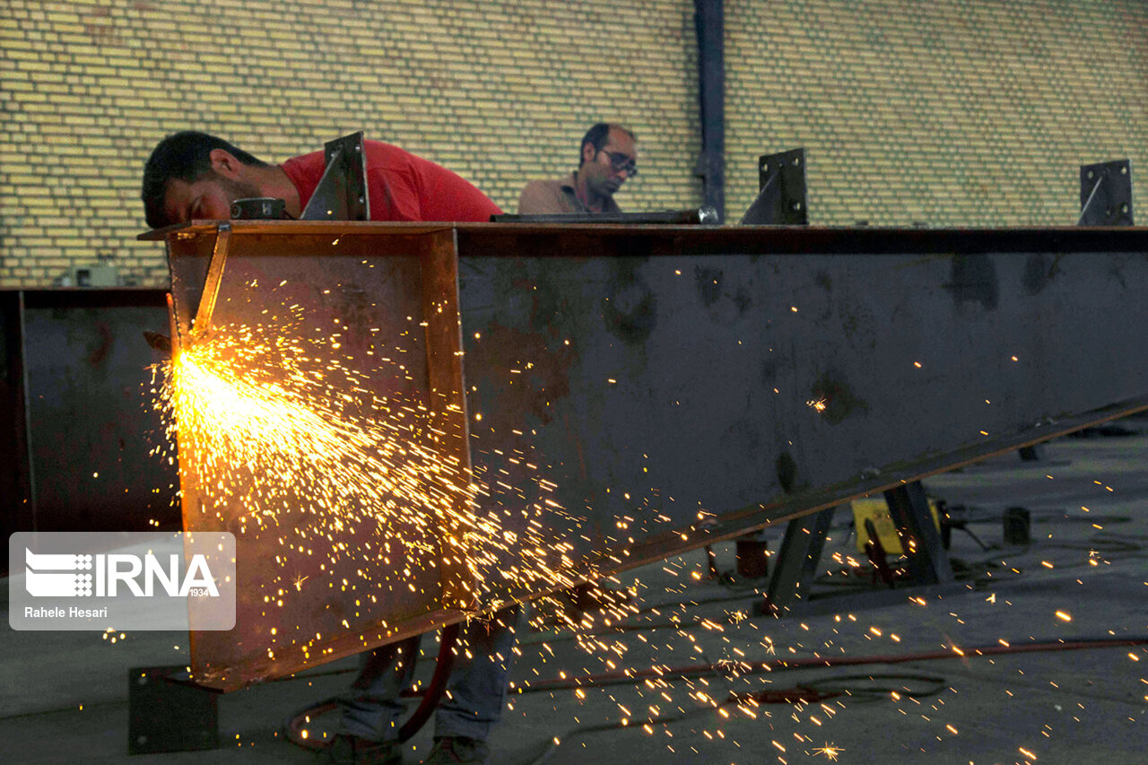 استان سمنان، پیشتاز حمایت از اشتغال خانگی و پرداخت تسهیلات بخش تولید