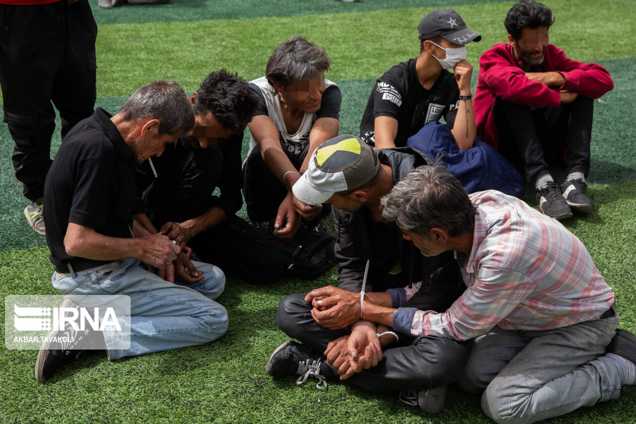 جمع آوری ۶۰ معتاد متجاهر در اهواز