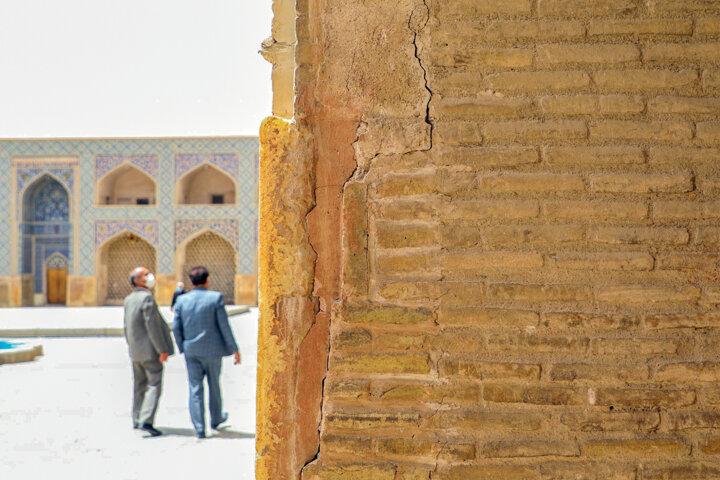 فریاد برای نجات اصفهان