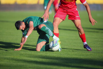 لیگ برتر فوتبال- ذوب آهن و پرسپولیس