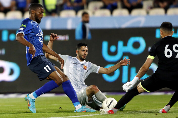 بر ملا شدن رازهای قهرمانی استقلال با سند؛ آبیها چگونه بر بام فوتبال ایران ایستادند؟