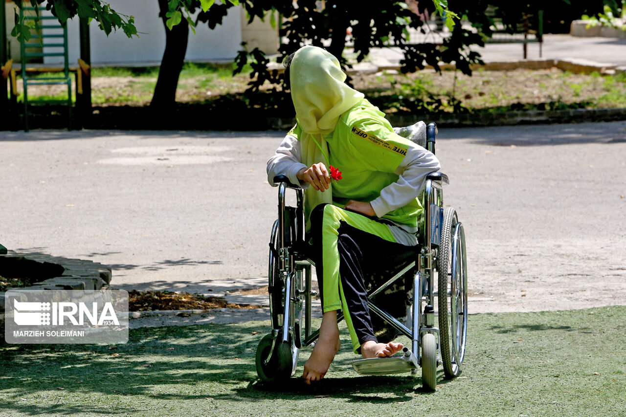 حق پرستاری؛ چراغی که به خانه معلولان رواست