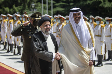 L'émir du Qatar remercie l'Iran pour son accueil et son hospitalité